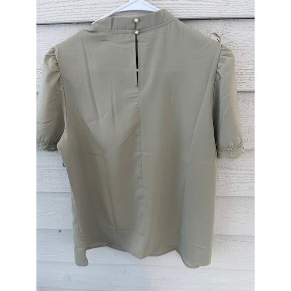 BTFBM Pleated Mock Neck Blouse | Lace Trim Puff Sleeve Top | Size M | New With T - Picture 7 of 7